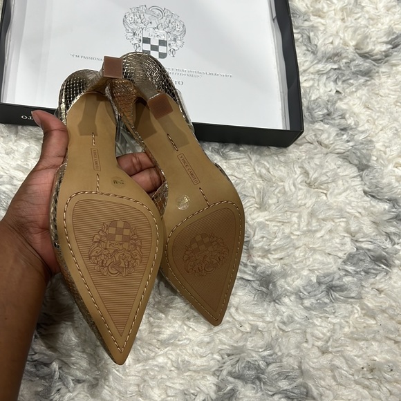 NWOT Vince Camuto Kempern pump - Picture 6 of 9